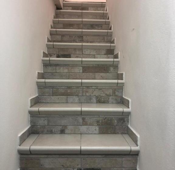 اتاق لوکس, B&b Le Mura