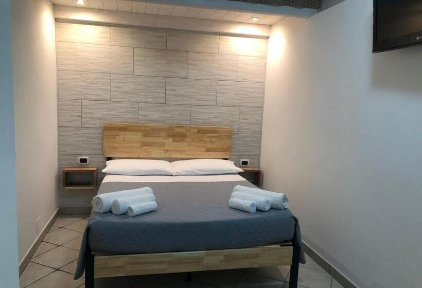 اتاق سوپریور با تخت بزرگ, B&b Le Mura