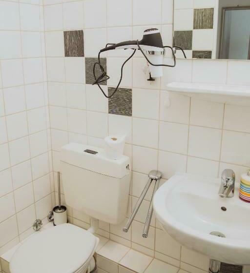 اتاق استاندارد با بالکن, Weserstern