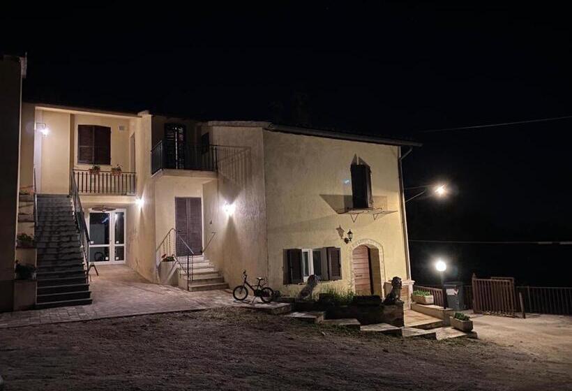 Семейное Студио, Agriturismo Casa Orsini