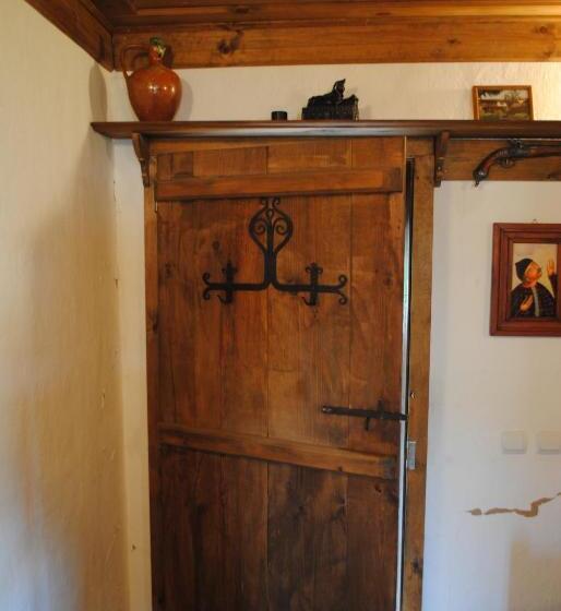 Quarto Estandar, къща за гости кануш войвода