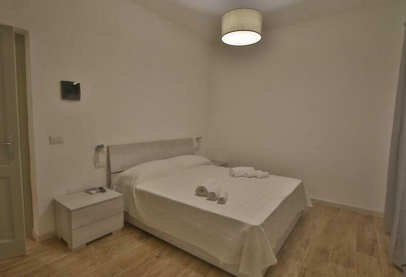 Стандартный Номер Кровать Кинг, Les Chambres Au Centre