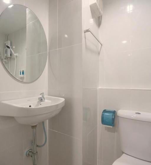 Quarto Familiar Deluxe, Interest Poshtel