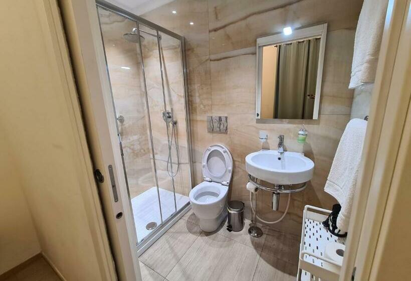 اتاق استاندارد, Central Savona B&b