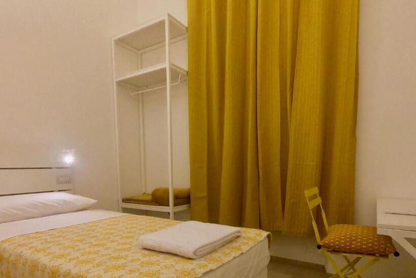 اتاق استاندارد, Central Savona B&b