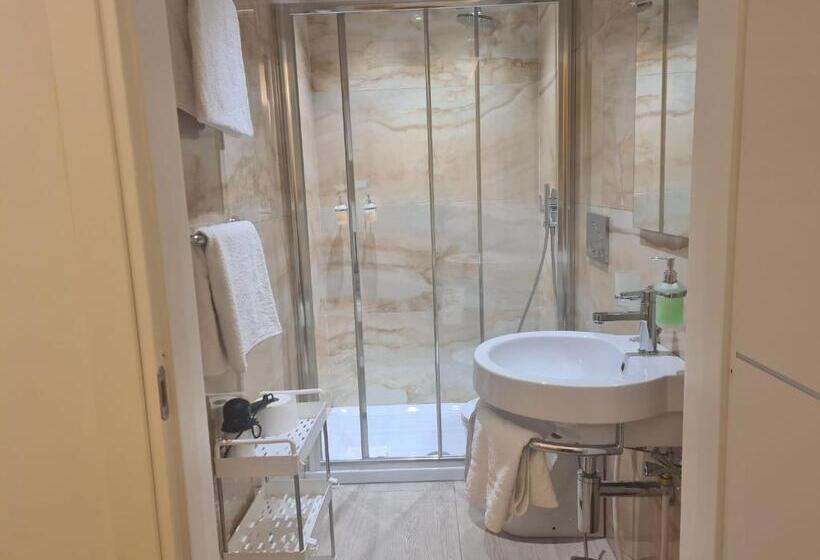 اتاق استاندارد, Central Savona B&b