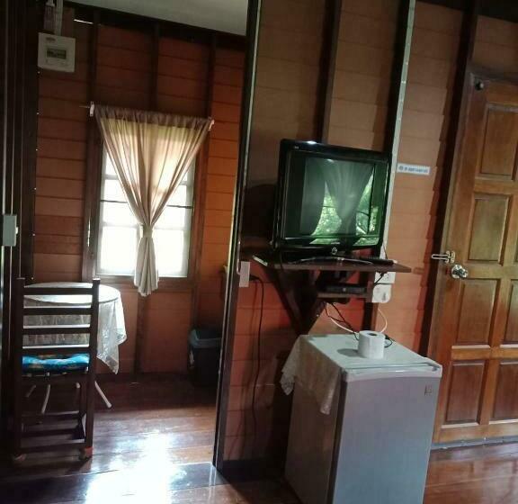 스탠다드 방갈로, Najjamee Bungalows