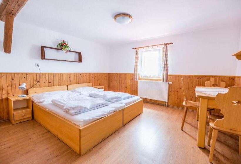 带观景的标准间, Penzion černý Vlk