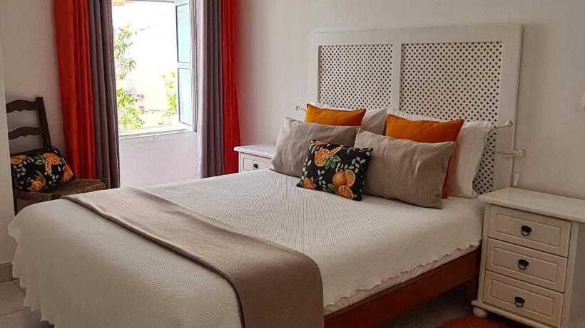 اتاق استاندارد, Bea S Bed & Breakfast