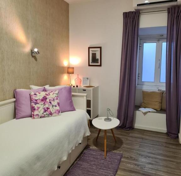 اتاق استاندارد یک نفره, Bea S Bed & Breakfast