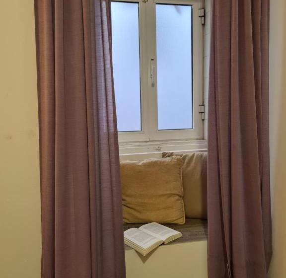 اتاق استاندارد یک نفره, Bea S Bed & Breakfast