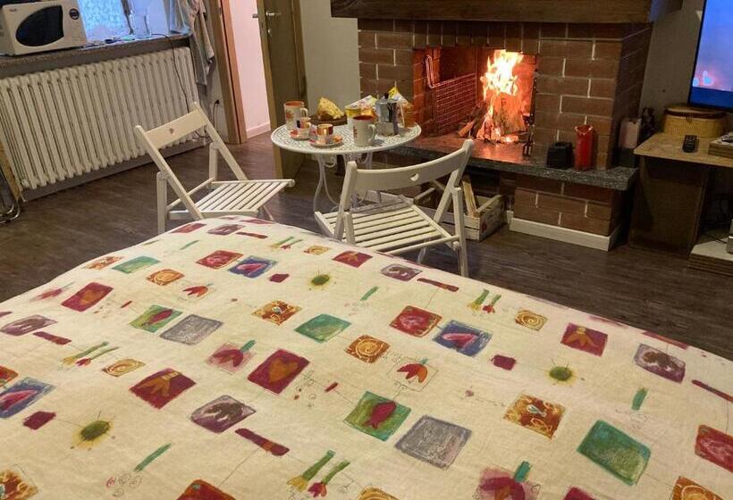 اتاق سوپریور, Room Saronno + B&b