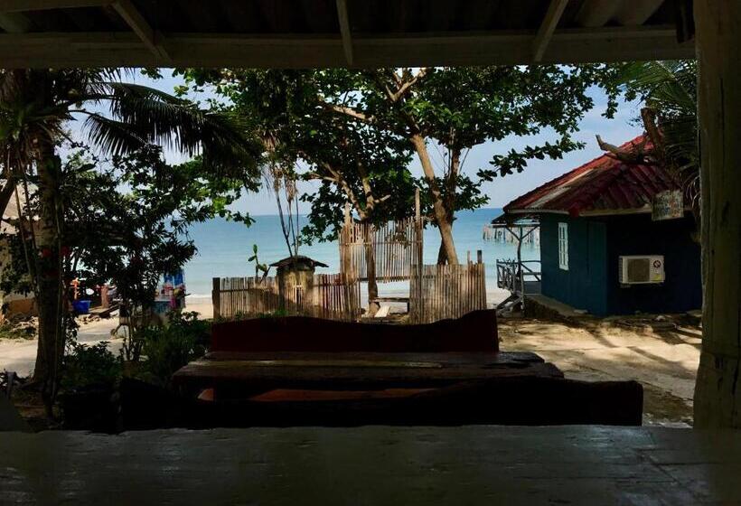Четырехместный Номер Стандарт Вид на Сад, Apache Loongdum Koh Samed