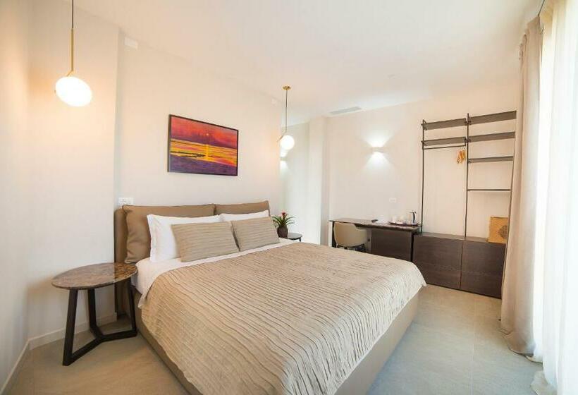 Номер Deluxe, Garda Room