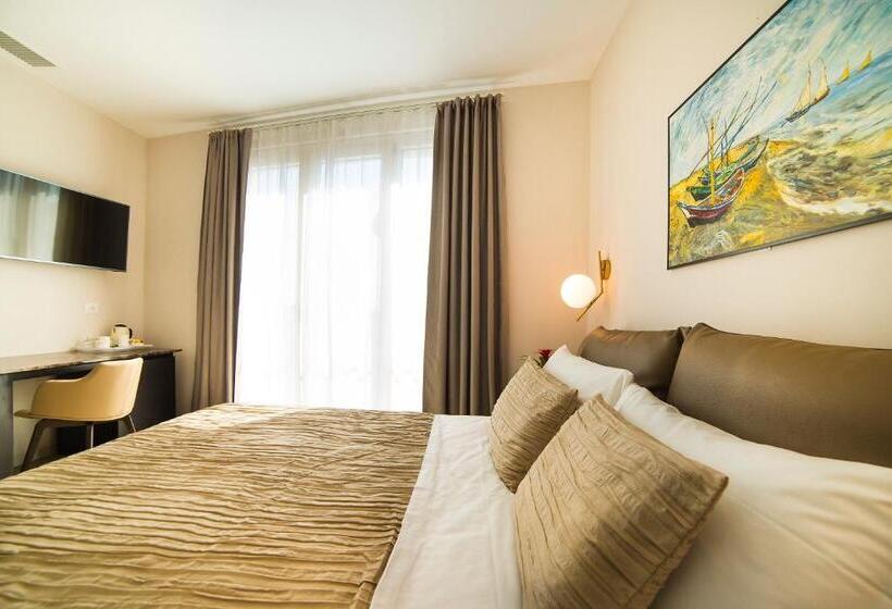 Трехместный Номер Deluxe, Garda Room