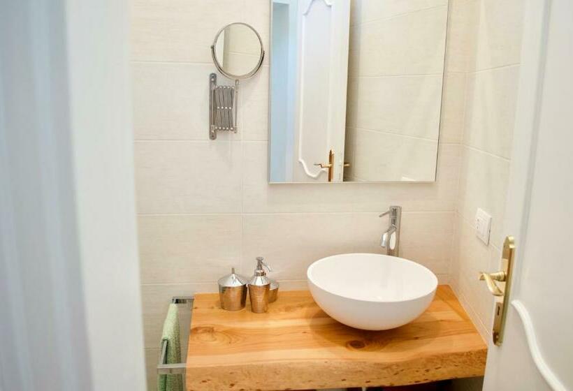 Номер Стандарт Вид на Море, Casa Maddy Suites Capri
