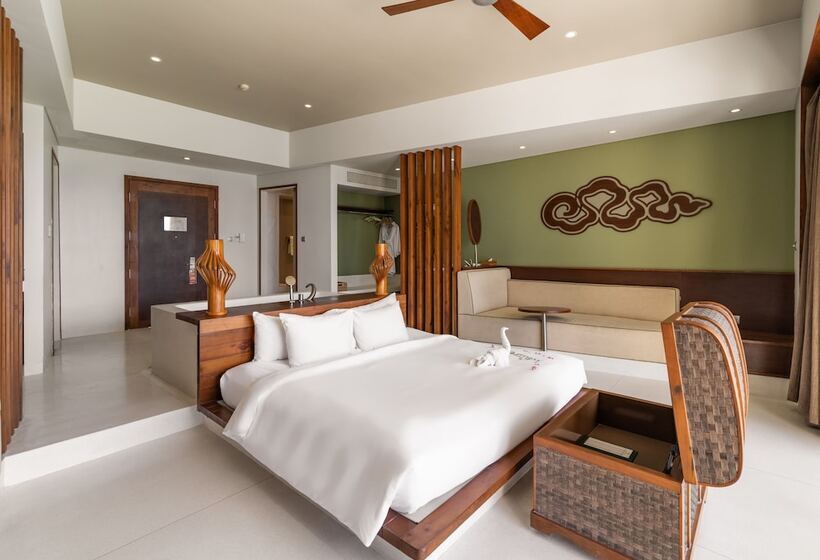 Deluxe Suite Sea View, The Shells Resort & Spa  Phu Quoc