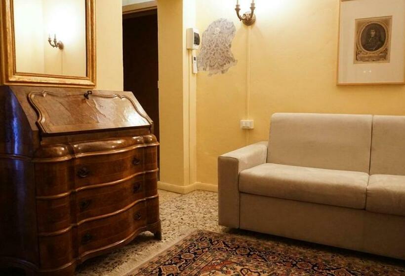 سوییت سوپریور, Antica Dimora Della Racchetta