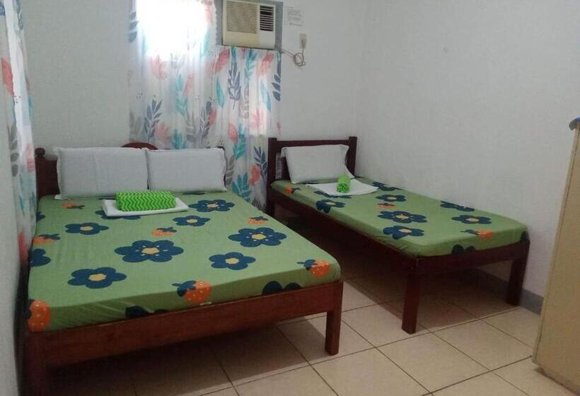 Номер Стандарт Трехместный, Pescador View   Beach Resort & Restaurant