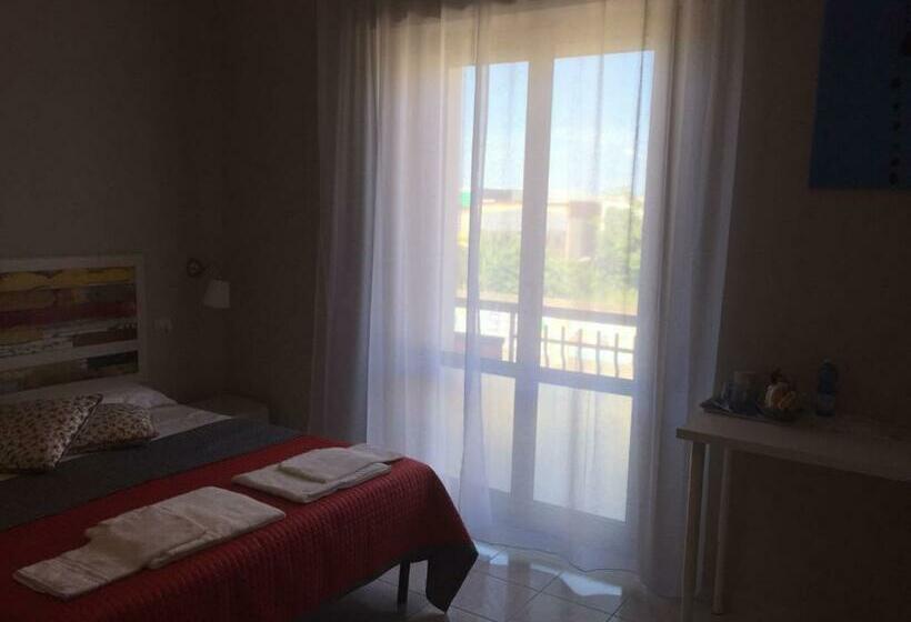 スタンダードルーム, Hostal Al Porto
