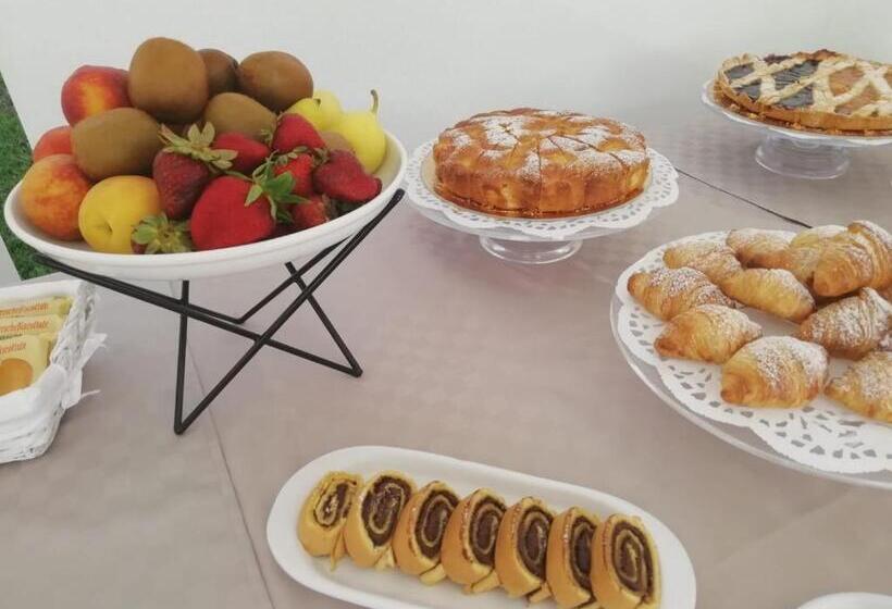 اتاق استاندارد چهار تخته, La Casina Di Borgagne