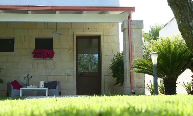 اتاق استاندارد سه نفره, La Casina Di Borgagne
