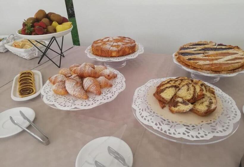 اتاق استاندارد سه نفره, La Casina Di Borgagne