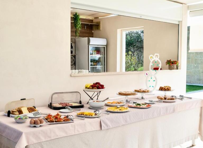 اتاق استاندارد چهار تخته, La Casina Di Borgagne