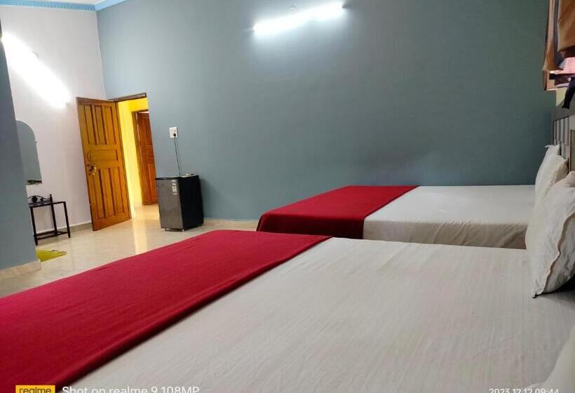 Номер Deluxe Кровать Кинг, Calangute Suites