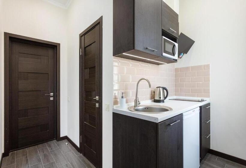 اتاق لوکس, Khreshchatyk   Independence Square Apartments