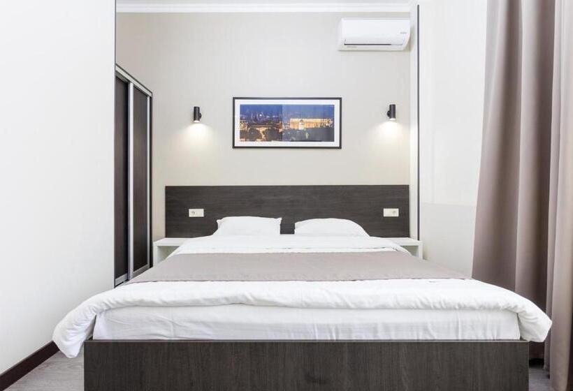 اتاق استاندارد با بالکن, Khreshchatyk   Independence Square Apartments