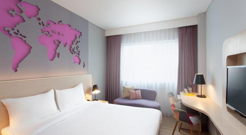 Номер Deluxe, Ibis Styles Jakarta Airport