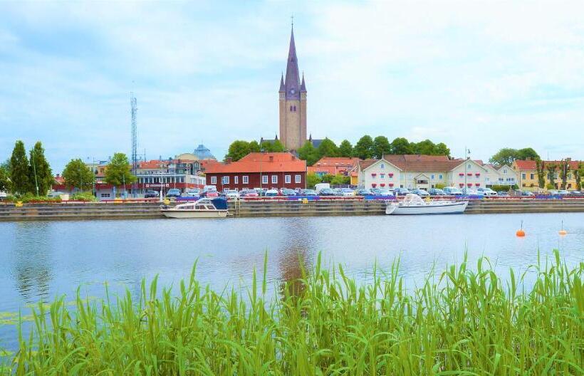 اتاق استاندارد یک نفره, Vänerport Lakefront Hotell
