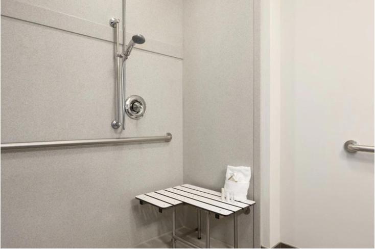 适合残疾人使用的标准间, Petrostay Inn & Suites Cotulla