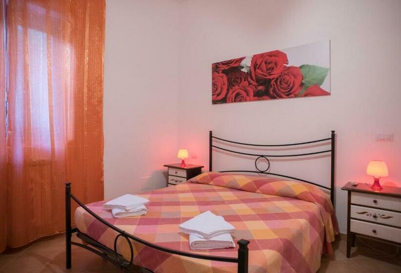 Номер Стандарт Трехместный, Red Rose B&b
