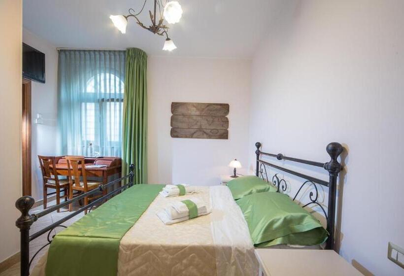 Номер Стандарт, B&b Casa Cavour