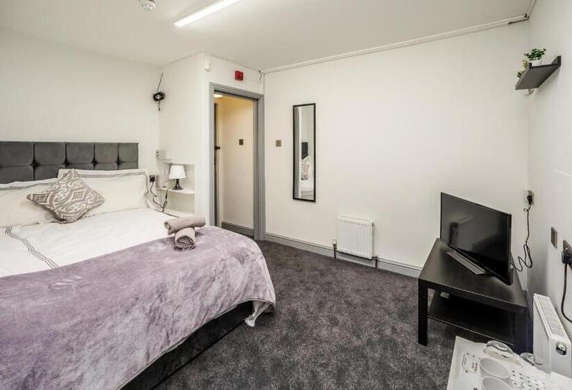 Номер Economy, Huddersfield Central Lodge