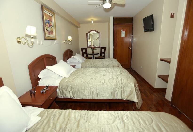 اتاق استاندارد سه نفره, Manhattan Inn Airport