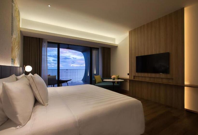 Номер Премиум, Parkroyal Langkawi Resort