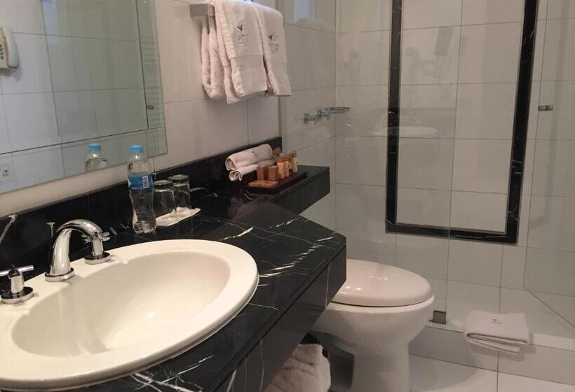 سوییت جونیور, Atiq Boutique