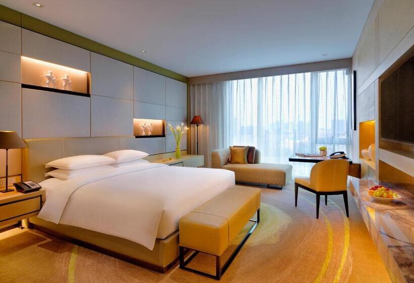 Club Room King Bed, Hyatt Regency Tianjin East