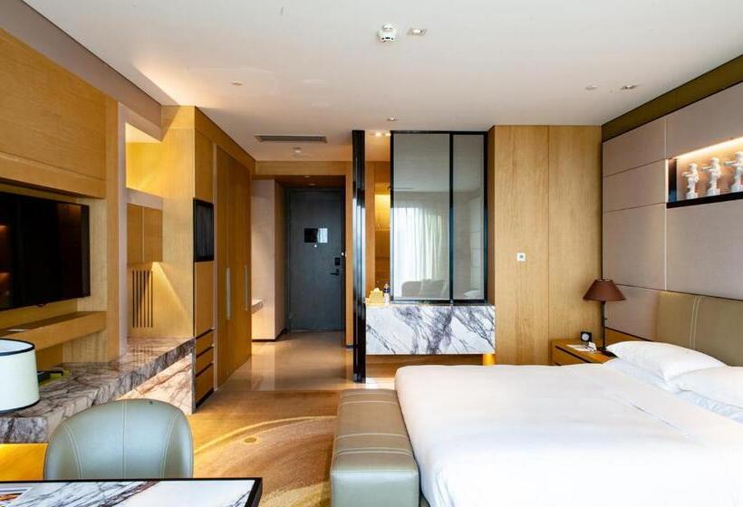 Club Room King Bed, Hyatt Regency Tianjin East