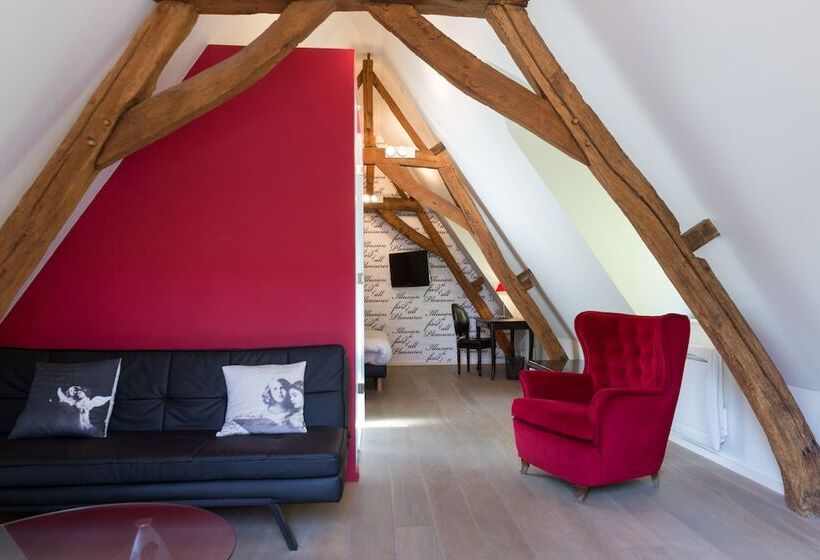 Люкс Повышенной Комфортности, La Ferme Blanche, The Originals Relais