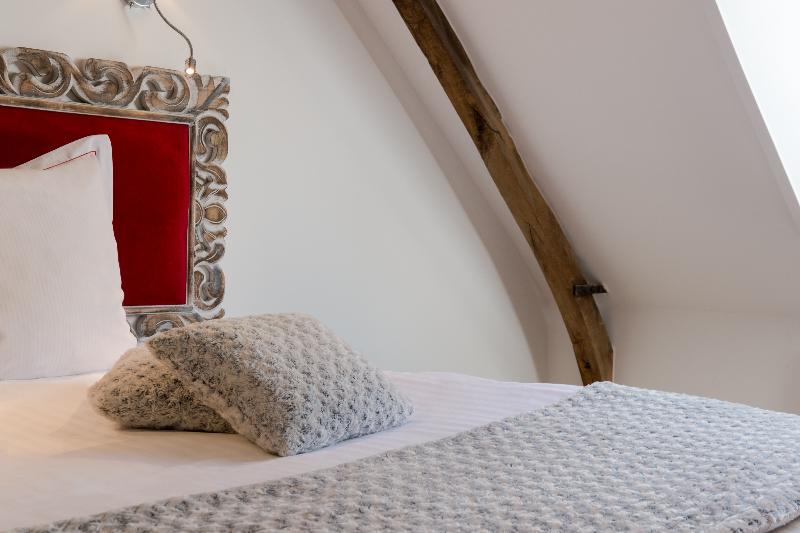 Люкс Повышенной Комфортности, La Ferme Blanche, The Originals Relais