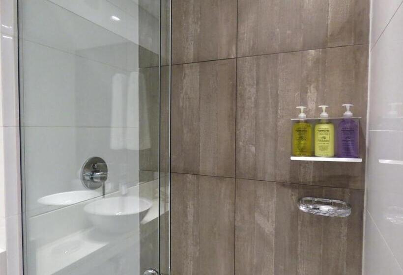 Номер Deluxe с Балконом, Smart Hotel Montevideo