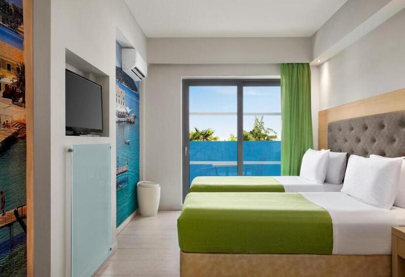 Номер Стандарт, TRYP by Wyndham Corfu Dassia