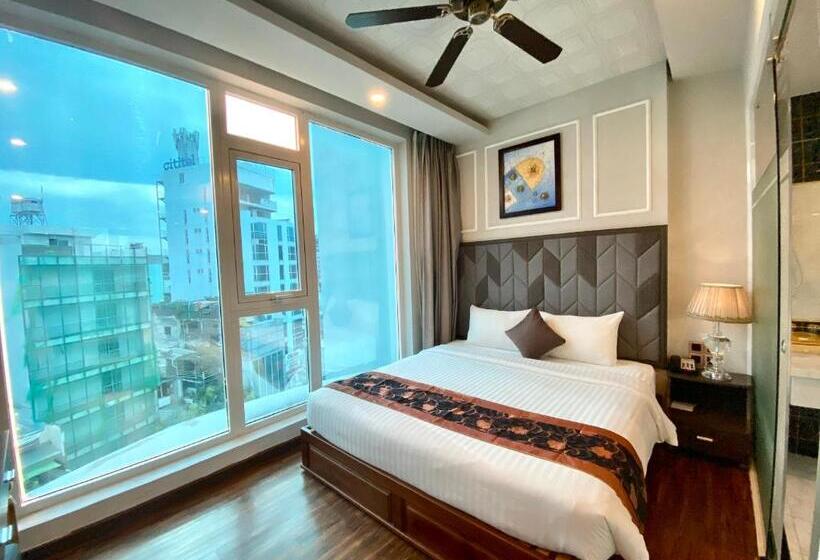 اتاق لوکس با چشم‌انداز شهر, Cicilia City Hotel Saigon Center