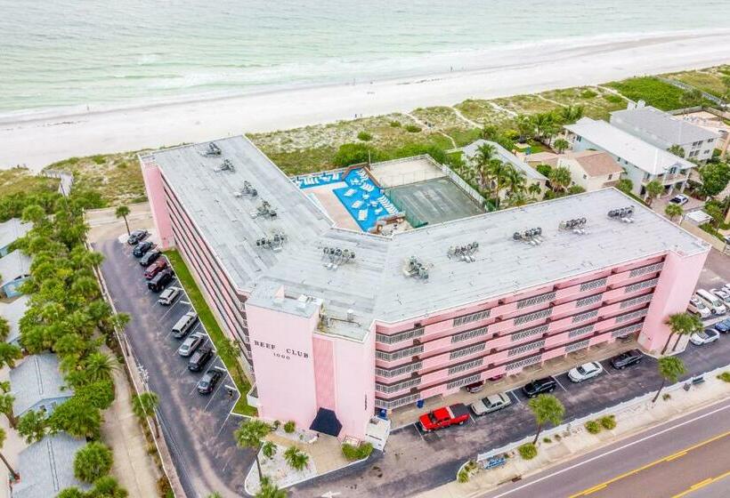 Апартаменты 3 Спальни, Reef Club 306
