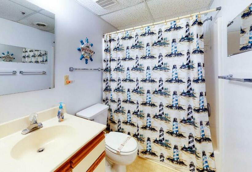 带2个卧室的公寓, Surfcrest 201