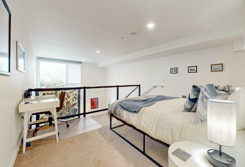 １ベッドルームアパートメント, Central Loft